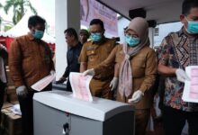 Pemkab bersama Kejari Gowa Musnahkan Uang Rupiah Palsu