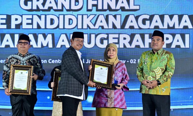 Pemkot Makassar Meraih Penghargaan Tanda Cinta PAI Terbaik II dari Kemenag