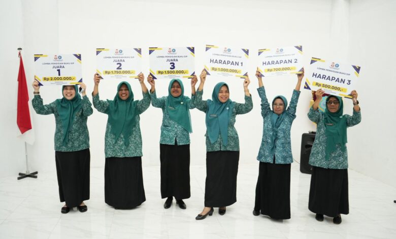 TP PKK Makassar Tingkatkan Kapasitas Kader Lewat Lomba Buku SIP 2025