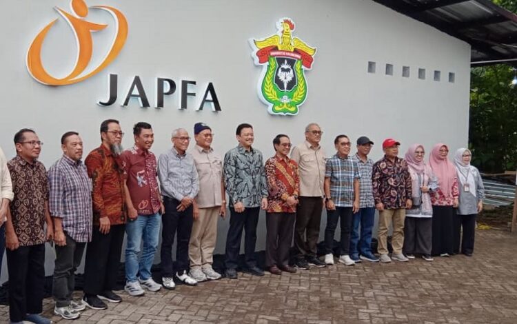 Japfa Bersama Unhas Resmikan Kandang Closed House Teaching Farm