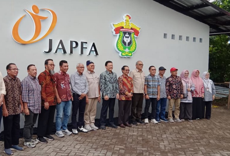 Japfa Bersama Unhas Resmikan Kandang Closed House Teaching Farm