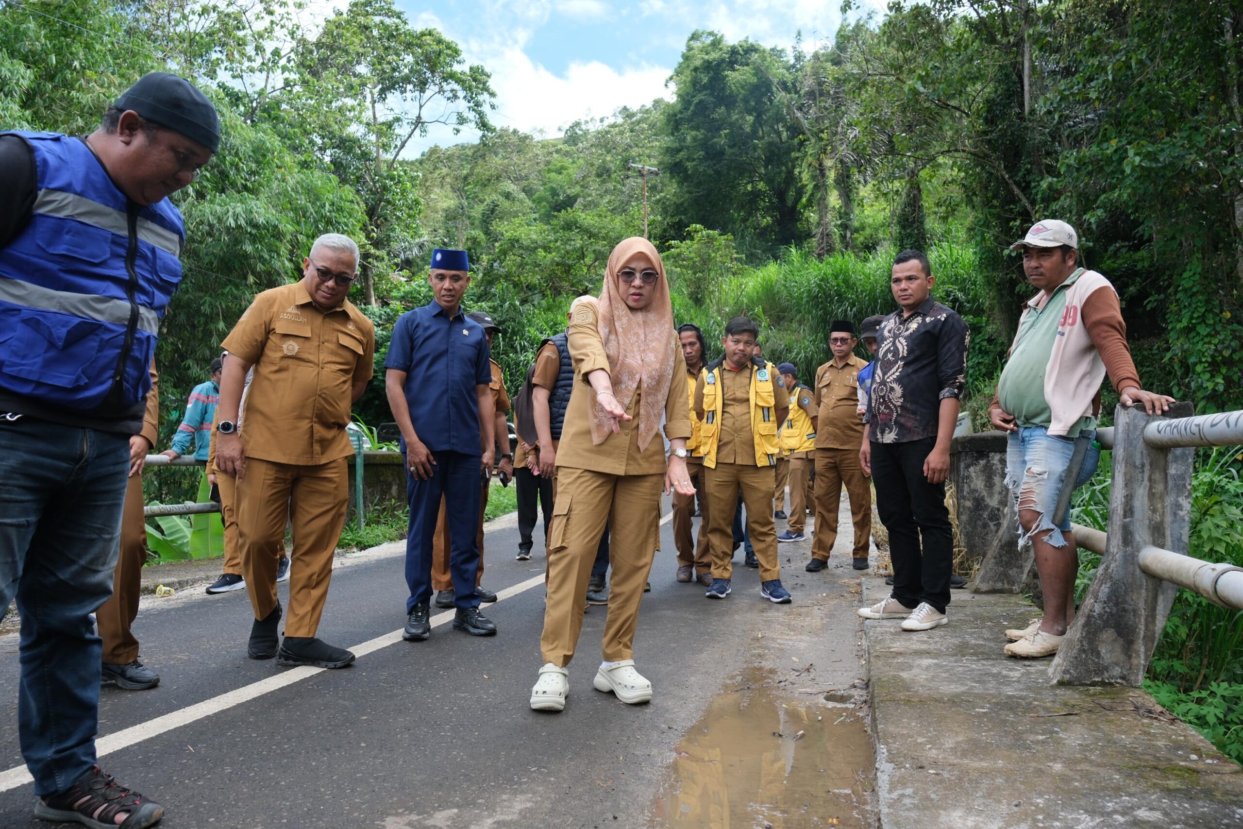 Bupati Gowa Pastikan Peningkatan Pembangunan Infrastruktur Jalan di Biringbulu