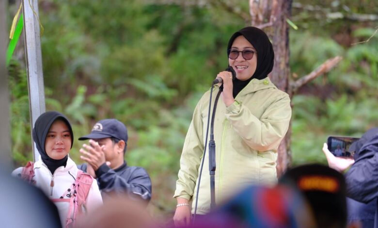 Tanam 10 Ribu Pohon, Bupati Gowa Ajak Semua Elemen Bersinergi Jaga Hutan dan Pegunungan