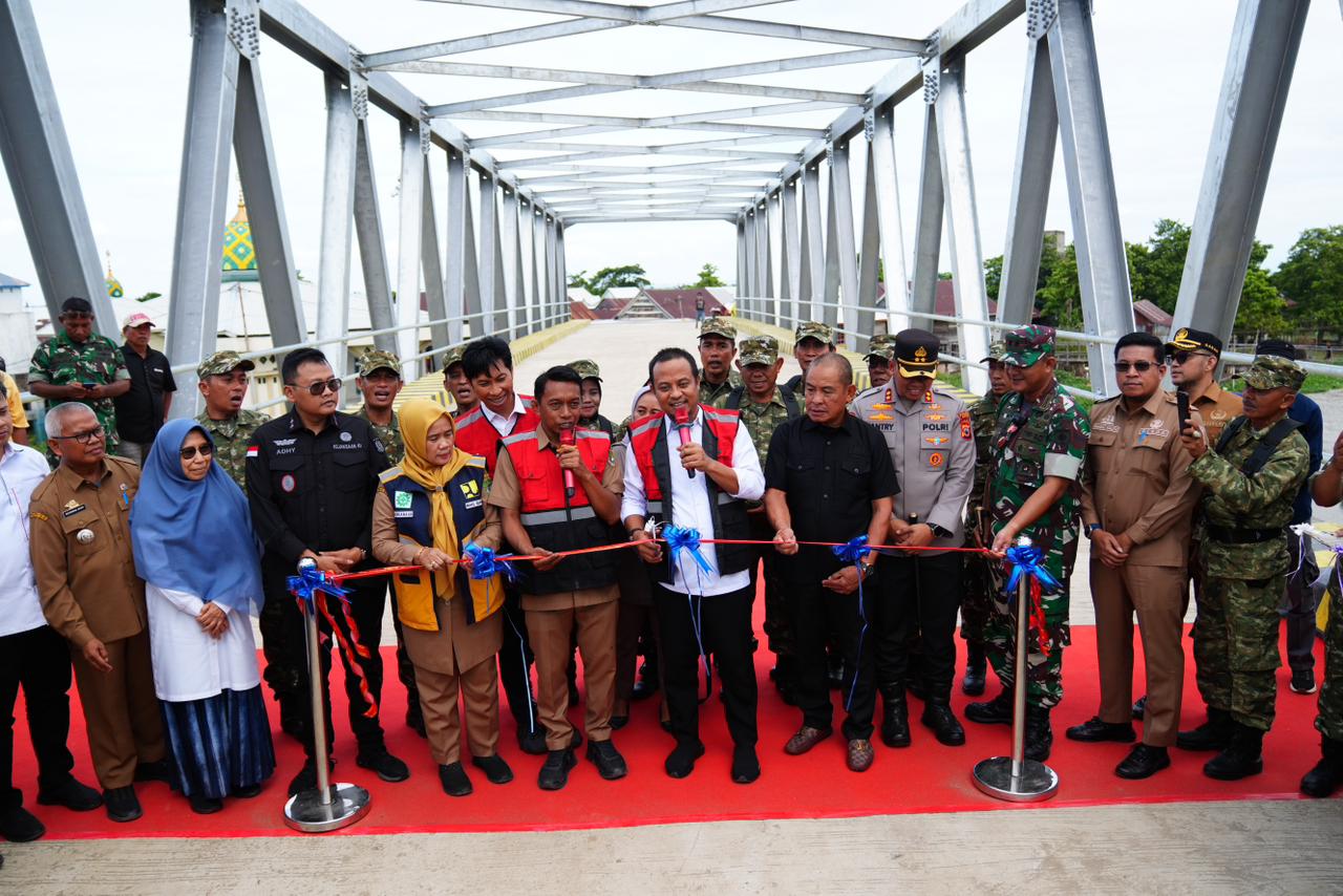 Gubernur Sulsel Resmikan Jembatan Sungai Malake, Akses Warga Sidrap-Wajo Kini Lebih Cepat dan Aman