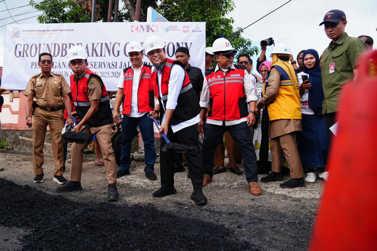 Groundbreaking Paket 3 MYC, Gubernur Sulsel Benahi 254 Km Jalan di Kabupaten Sidrap