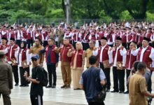 Munafri Lantik Ribuan RT/RW Secara Serentak, Siap Keroyok Program MULIA