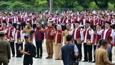 Munafri Lantik Ribuan RT/RW Secara Serentak, Siap Keroyok Program MULIA
