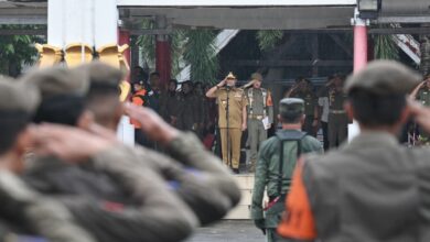 Jelang Pergantian Tahun, Gubernur Sulsel Pimpin Apel Kesiapsiagaan dan Lepas Pemudik Gratis