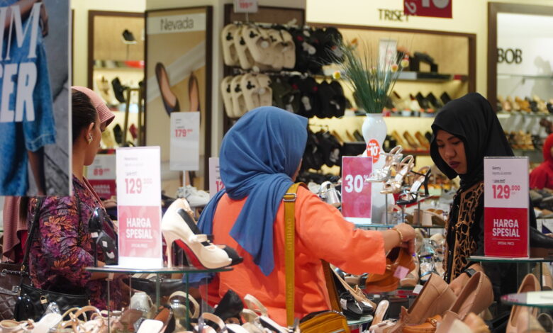 Midnight Sale Serentak di NIPAH PARK dan MaRI, Promo Akhir Tahun hingga 70 %