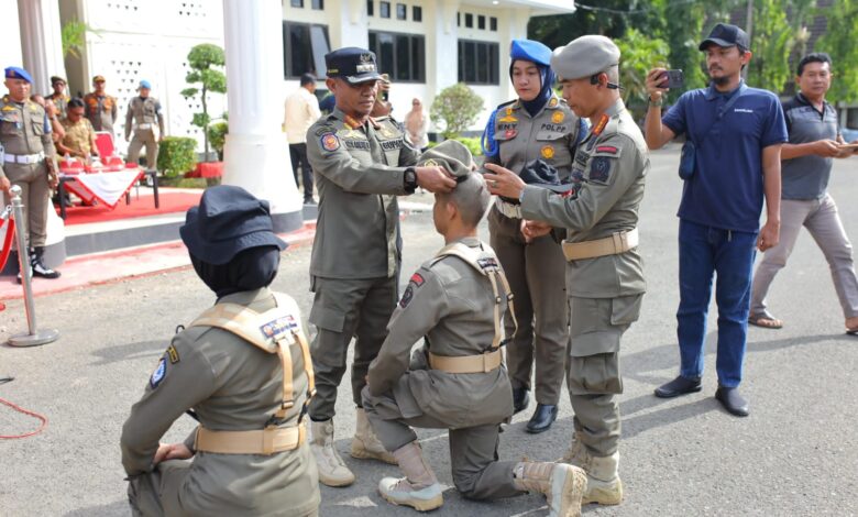 Tutup Diklatsar Satpol PP 2025, Andi Asman Tegaskan Penegakan Perda yang Humanis dan Melayani Rakyat