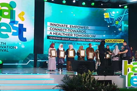 Kota Makassar Raih Penghargaan Nasional Skrining Bayi Baru Lahir Terbaik 2025