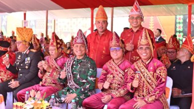 Gubernur Anwar Hafid Pimpin Upacara HUT ke-12 Kabupaten Morowali Utara: “Bersatu dalam Harmoni untuk Maju Bersama”