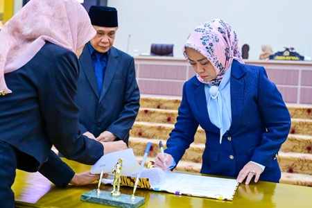 Raperda APBD 2026 Disetujui, Sekda Sulteng Optimis Anggaran Berdampak Nyata bagi Masyarakat