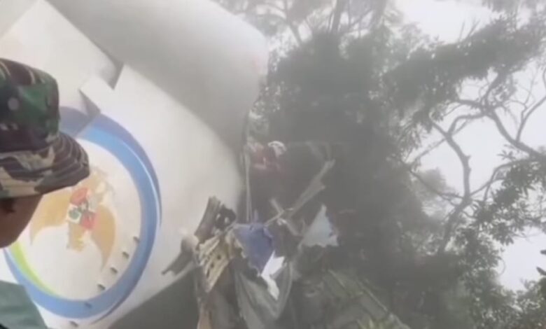 6 Jenazah Korban ATR 42-500 PK-THT Ditemukan di Dekat Puing Mesin Pesawat di Gunung Bulusaraung