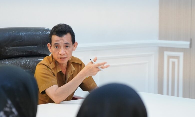 Perkuat Peran Strategis Command Center, Kominfosantik Sulteng Beri Pengarahan Langsung kepada Operator