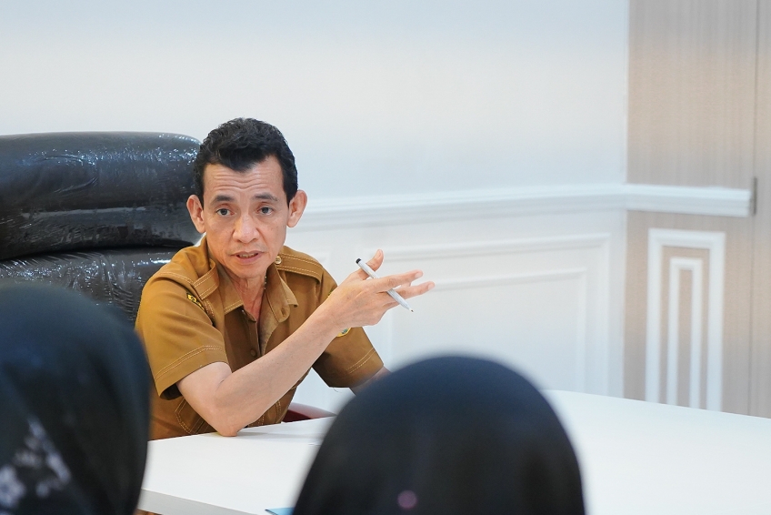 Perkuat Peran Strategis Command Center, Kominfosantik Sulteng Beri Pengarahan Langsung kepada Operator