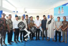 Perkuat Pelayanan Kesehatan Masyarakat Sulteng, Gubernur Anwar Hafid Kembali Serahkan 12 Ambulans Berani Sehat untuk Rumah Ibadah