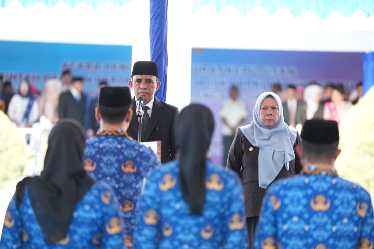 Lantik 36 Pejabat Eselon II dan 3230 PPPK Pemprov Sulteng, Gubernur Anwar Hafid: Jangan Korupsi!