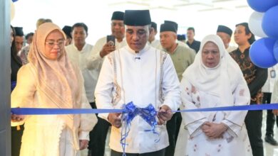 Perkuat Pelayanan Publik Digital, Gubernur Anwar Hafid Resmikan Command Center BERANI Samporoa