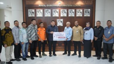 Wali Kota Munafri Antar Langsung Bantuan Pemkot Makassar untuk Korban Bencana di Aceh dan Sumatera