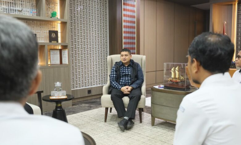 Wali Kota Munafri Ajak KKP Berdayakan Produk Perikanan Nelayan di Makassar