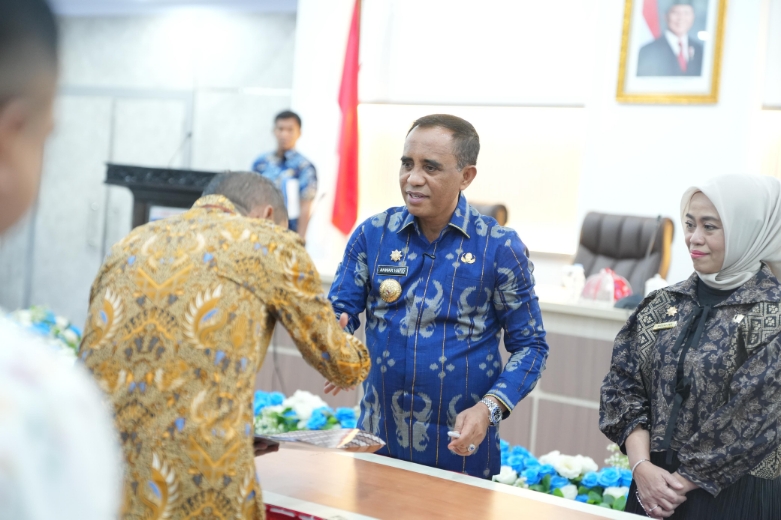 Gubernur Sulteng Kukuhkan Program Berani Cerdas: Pertama di Indonesia