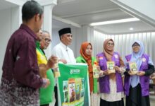 Lepas Relawan Kemanusiaan, Gubernur Sulteng Kirim 1.000 Paket Abon Ikan untuk Korban Banjir Aceh dan Sumatera