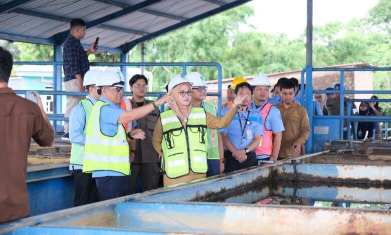Kunjungi IPA dan Kantor Perumda AM Tirta Jeneberang, Bupati Gowa Minta Peningkatan Layanan dan Kualitas Air Bersih