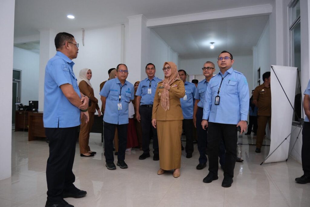 Kunjungi IPA dan Kantor Perumda AM Tirta Jeneberang, Bupati Gowa Minta Peningkatan Layanan dan Kualitas Air Bersih