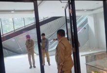 Sidak di MGC, Munafri Dapati Pegawai Santai Merokok Saat Jam Kerja