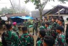 Kodaeral VI Mengerahkan Personel Tim SAR Bantu Pencarian Korban Pesawat ATR 42-500 di Gunung Bulusaraung