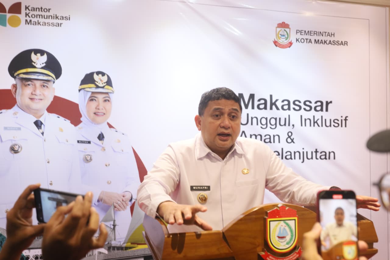 Hujan Deras dan Angin Kencang, Wali Kota Munafri Imbau Warga Makassar Tetap Waspada