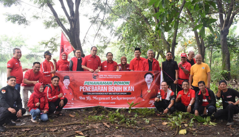 PDI Perjuangan Sulsel Rayakan HUT ke-79 Megawati dengan Aksi Penghijauan dan Penebaran Benih Ikan