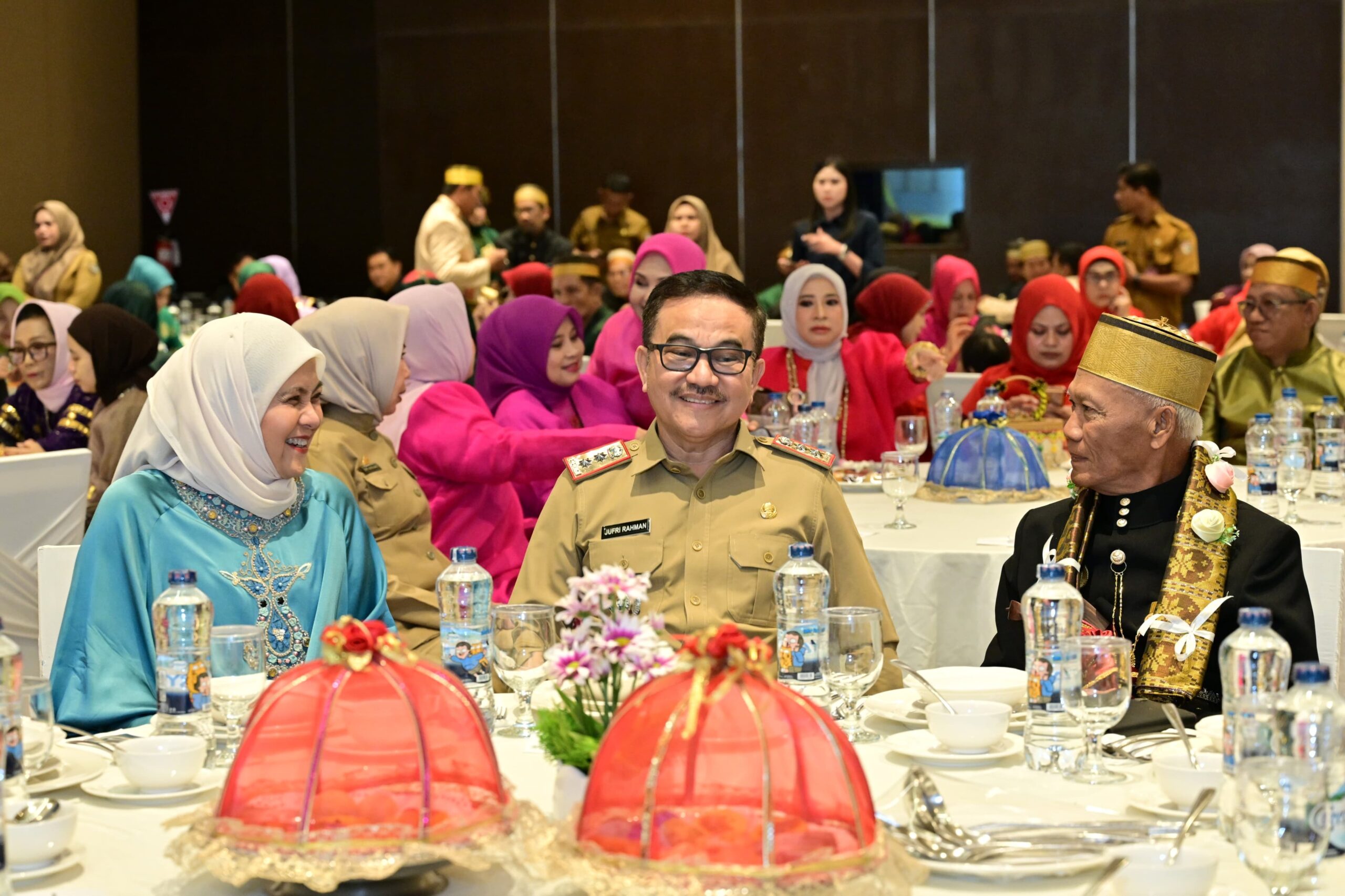 Wakil Wali Kota Makassar Hadiri Pengukuhan Pengurus Pusat Wija We Ummung Datu Larompong Periode 2026-2031