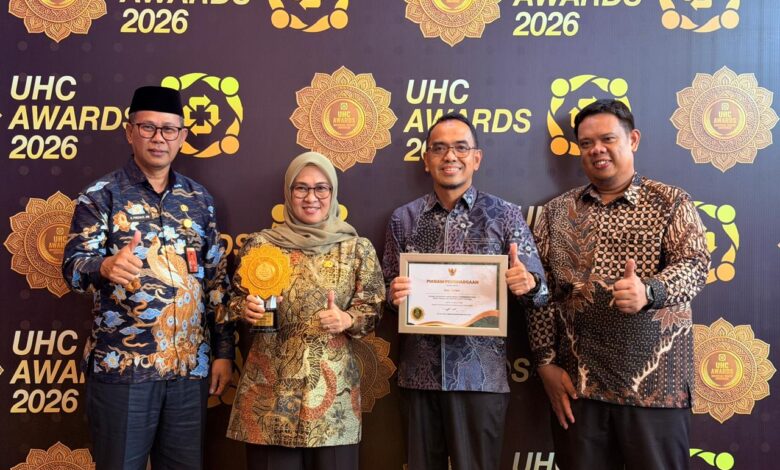 Komitmen Jamin Kesehatan Masyarakat, Gowa Raih UHC Award Kategori Pratama 2026