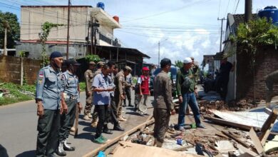 Pemkot Makassar Tertibkan Lapak Liar di Depan Asrama Haji, Atasi Kemacetan Musiman