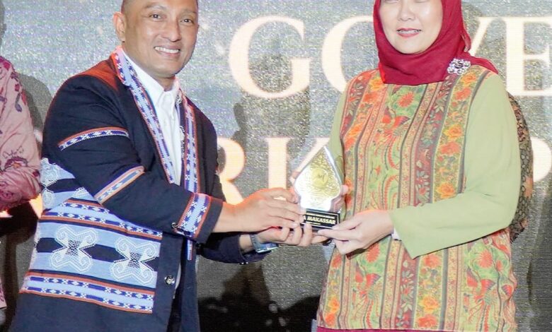 Pemkot Makassar Raih Best Adoption of Government Marketplace Award 2025