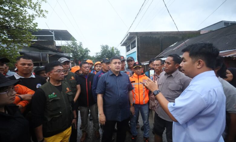 Wali Kota Munafri Tinjau Lokasi Banjir di Biringkanaya, Siapkan Solusi Permanen Sungai Biring Je’ne