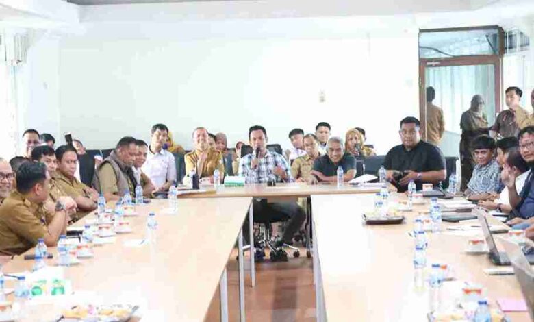 Pimpinan Sekretariat DPRD Makassar Kawal Progres Pembangunan Kantor
