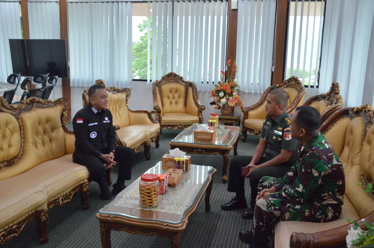 Wali Kota Palu Terima Silaturahmi Kasetum Kodam XXIII/Palaka Wira, Perkuat Sinergi Pemkot dan TNI