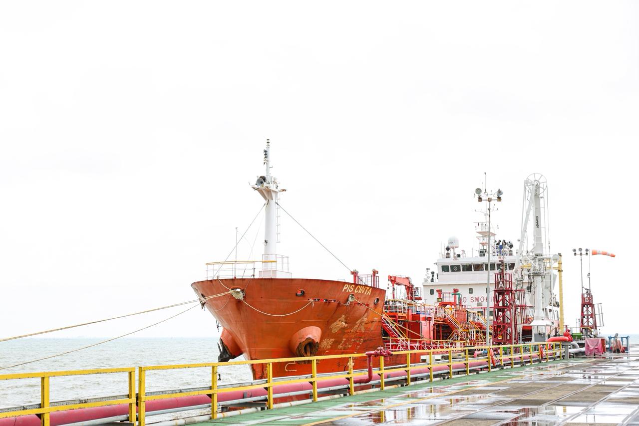 Kenal Lebih Dekat, Terminal Khusus Kilang Balongan, Penopang Distribusi Energi Indonesia