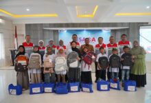 Pertamina Berbagi Seragam dan Alat Sekolah Bangkitkan Semangat Anak-anak Penyintas Bencana di Aceh, Sumut dan Sumbar