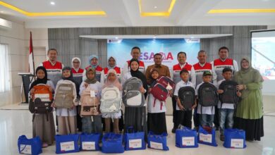 Pertamina Berbagi Seragam dan Alat Sekolah Bangkitkan Semangat Anak-anak Penyintas Bencana di Aceh, Sumut dan Sumbar