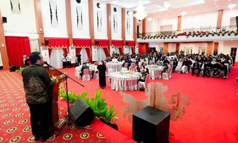 Terima Ratusan Mahasiswa Hukum, Gubernur Sulsel Sambut Baik Ajang ALSA NMCC Piala Mahkamah Agung XXVI
