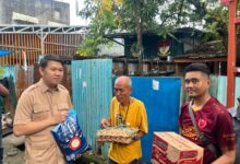 Rayakan HUT ke-18, Gerindra Makassar Bagikan Bantuan Sosial kepada Warga Kurang Mampu