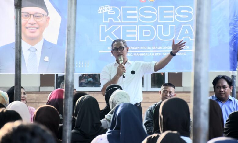 Reses di Tiga Titik Kecamatan Manggala, Ketua DPRD Makassar Supratman Terima Beragam Aspirasi Warga