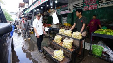 Lewat Dialog dan Relokasi, Pemkot Makassar Tata Lapak PKL Tanpa Konflik