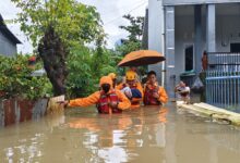Instruksi Wali Kota Bergerak Cepat, BPBD Makassar All Out Tangani Banjir dan Evakuasi Warga