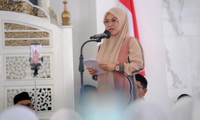 Kuota Haji Gowa Meningkat, Wamenhaj dan Bupati Gowa Lepas 1.421 JCH