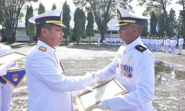 Pengabdian Tanpa Batas, Dankodaeral VI Melepas 27 Personel Militer dan PNS dalam Prosesi Wisuda Purna Bakti
